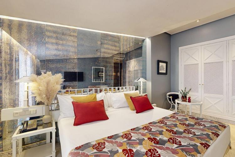 AZZ Hoteles | Seville | 6
