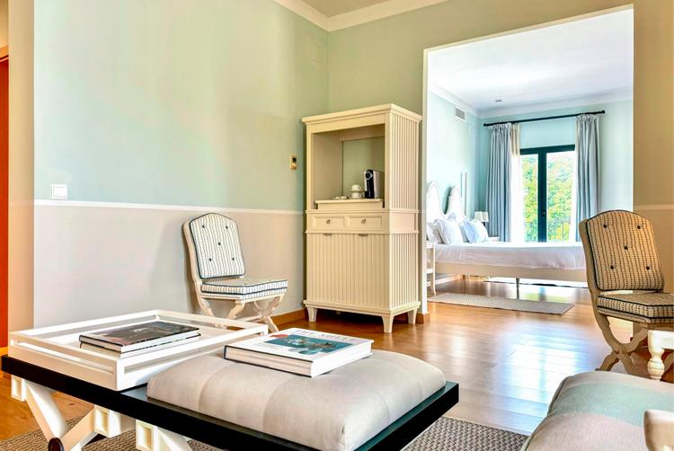 AZZ Hoteles | Seville | 11