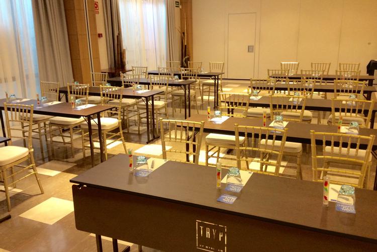 AZZ Hoteles | Sevilla | 4