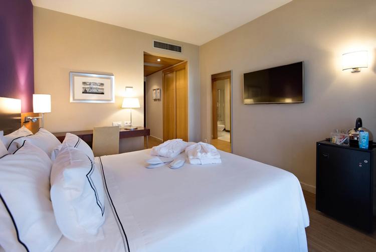 AZZ Hoteles | Sevilla | 8