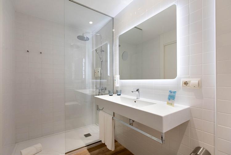 AZZ Hoteles | Sevilla | 3