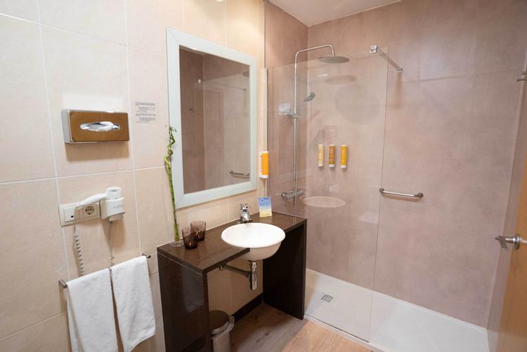 AZZ Hoteles | Sevilla | 15