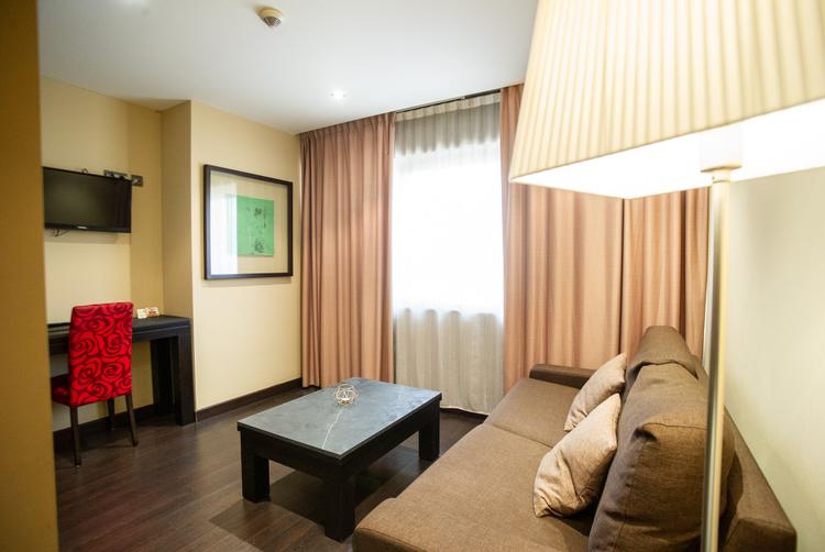 AZZ Hoteles | Sevilla | 6