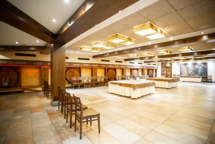 AZZ Hoteles | Sevilla | 4