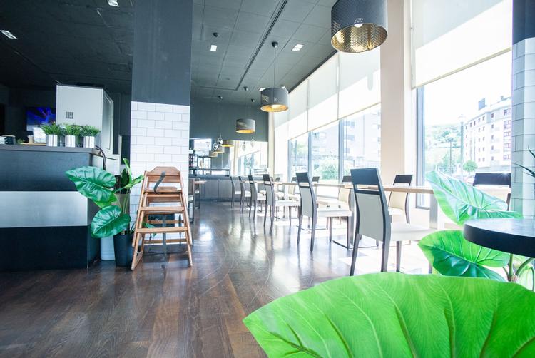 AZZ Hoteles | Sevilla | 6