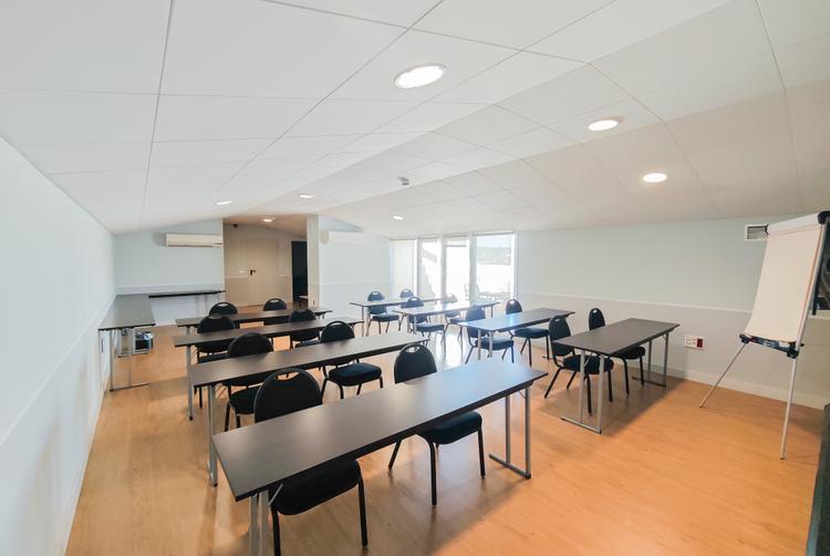 AZZ Hoteles | Sevilla | 5