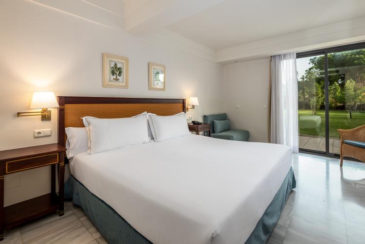 AZZ Hoteles | Sevilla | 5