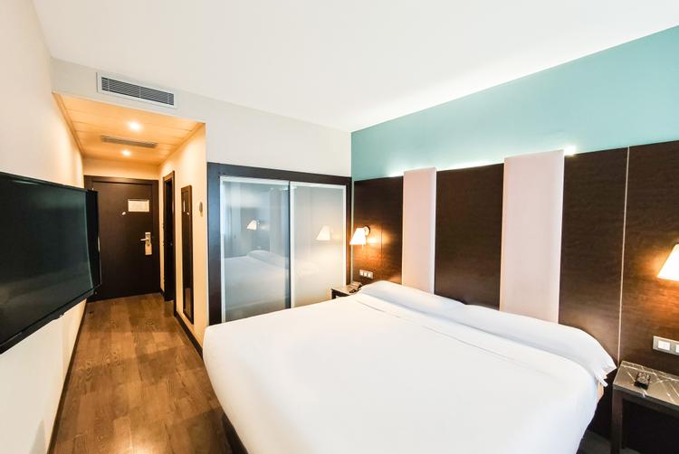 AZZ Hoteles | Seville | 5