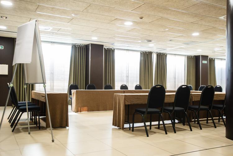 AZZ Hoteles | Sevilla | 4