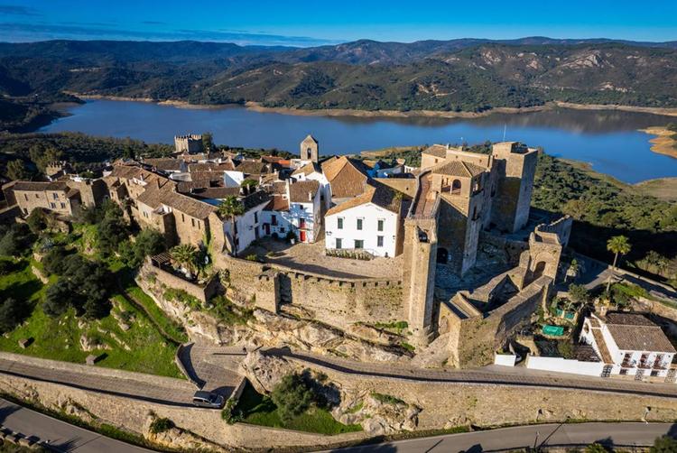 AZZ Hoteles | Sevilla | 1