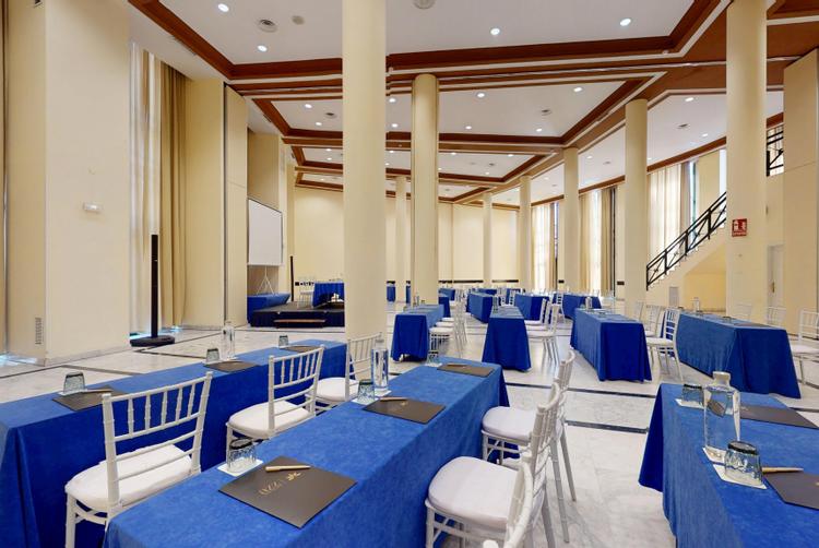 AZZ Hoteles | Sevilla | 2