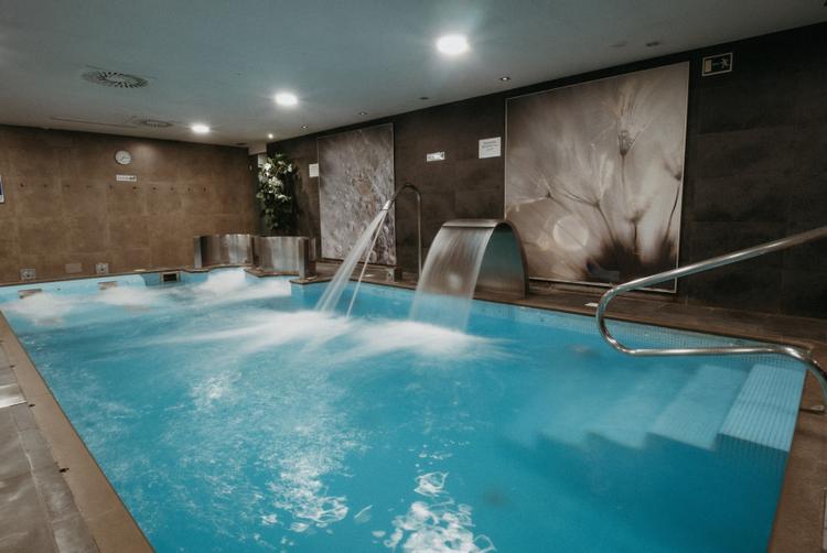 AZZ Hoteles | Sevilla | 1