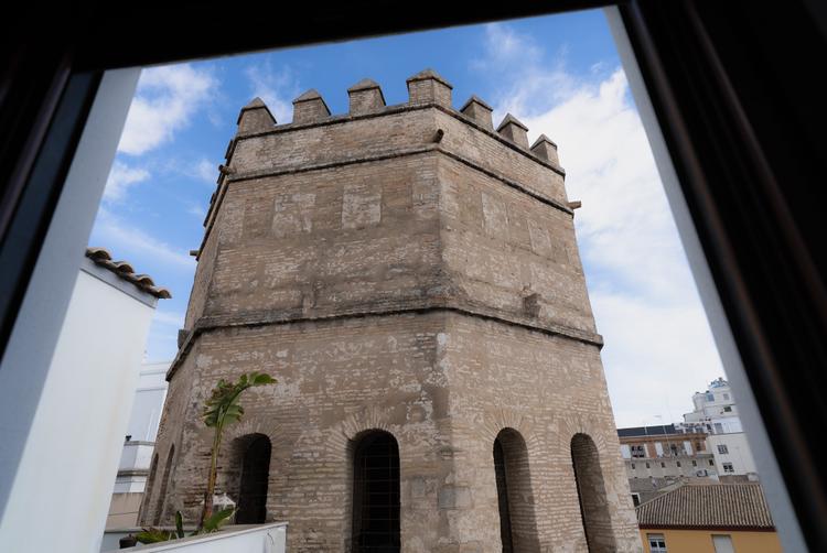 AZZ Hoteles | Seville | 6