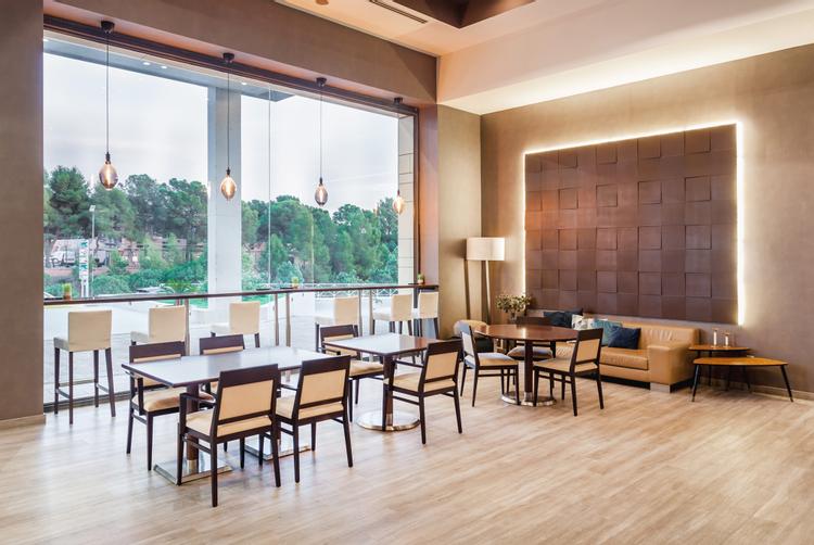 AZZ Hoteles | Sevilla | 3